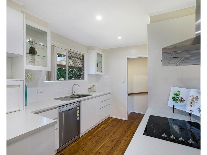 16 Heathwood Street, Rangeville QLD 4350