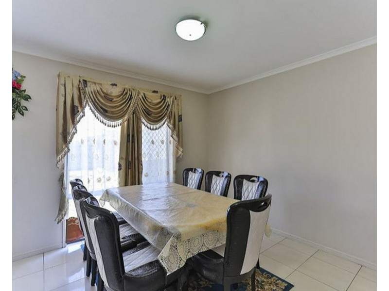 9 Moorina Drive, Harristown QLD 4350