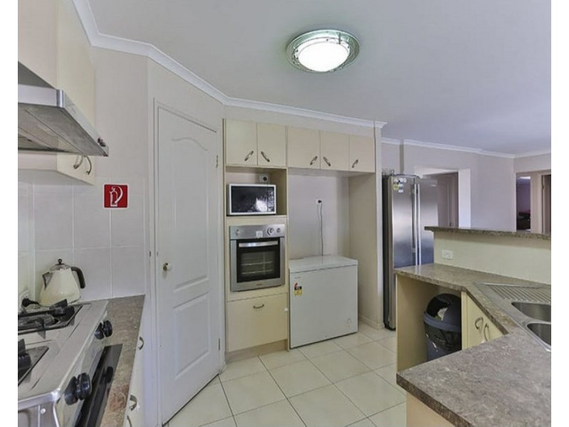 9 Moorina Drive, Harristown QLD 4350