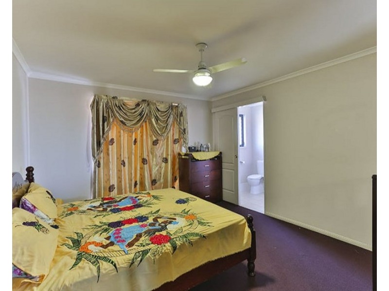 9 Moorina Drive, Harristown QLD 4350