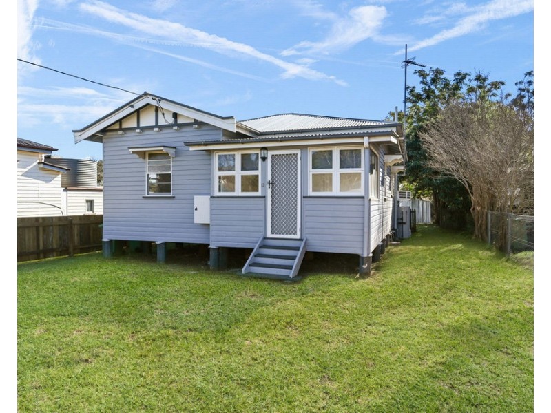 13 Albert Lane, Newtown QLD 4350