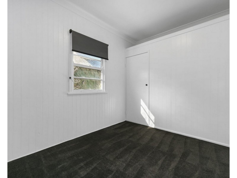 13 Albert Lane, Newtown QLD 4350