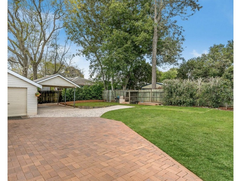 49A Bridge Street, Mount Lofty QLD 4350