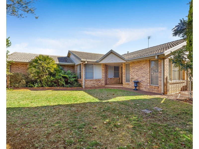 1 Pigott Drive, Rangeville QLD 4350