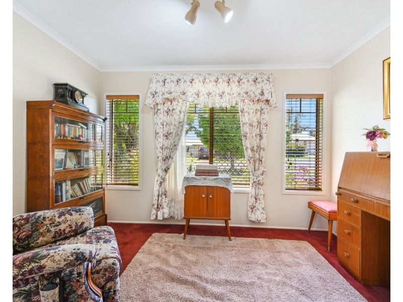 6 Strathconan Drive, Glenvale QLD 4350