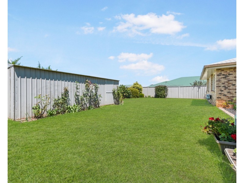 6 Strathconan Drive, Glenvale QLD 4350