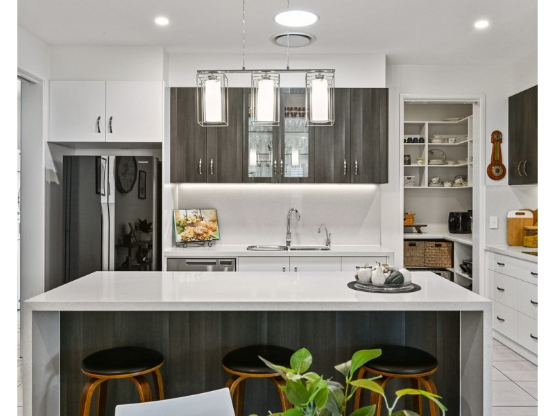 73/75 Highgrove Drive, Highfields QLD 4352