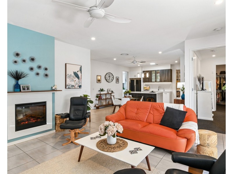 73/75 Highgrove Drive, Highfields QLD 4352