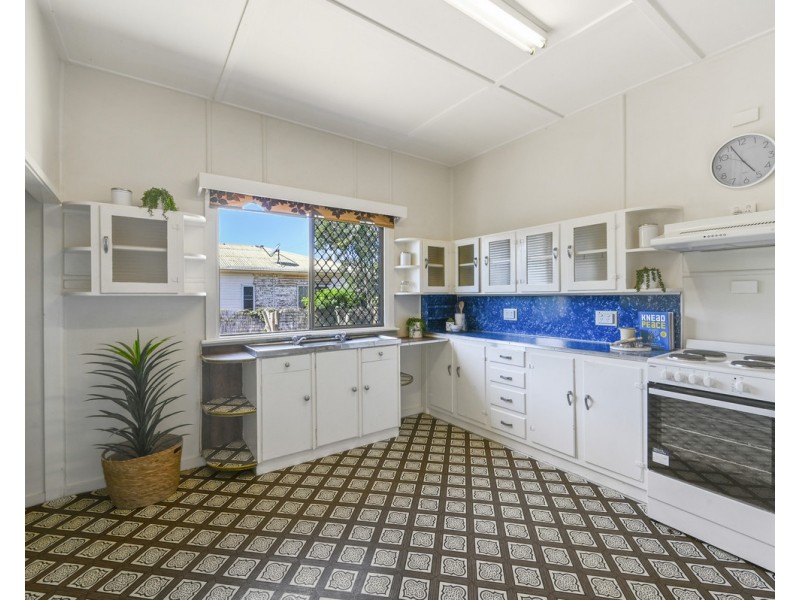 5 Cathro Street, Rockville QLD 4350