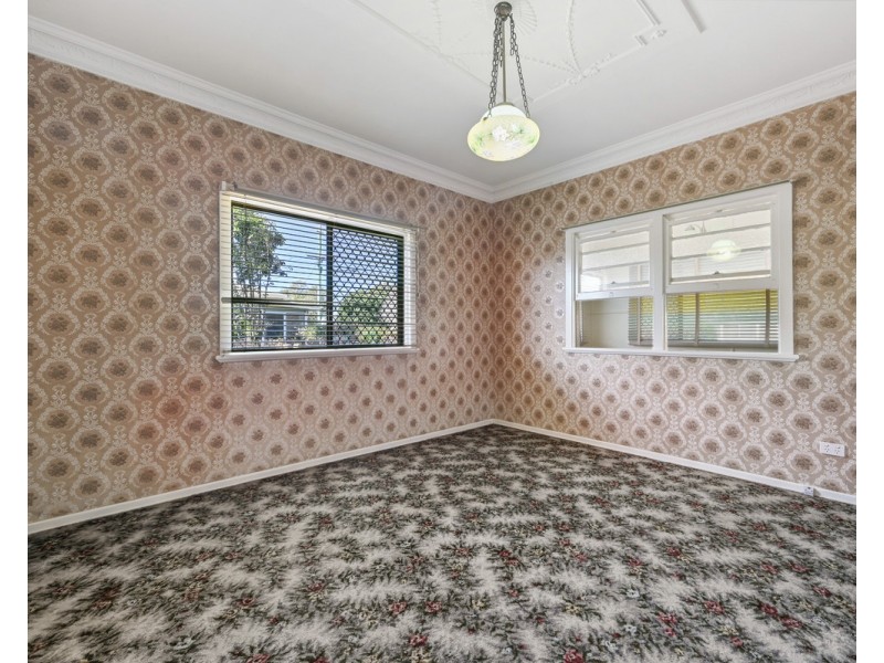 5 Cathro Street, Rockville QLD 4350