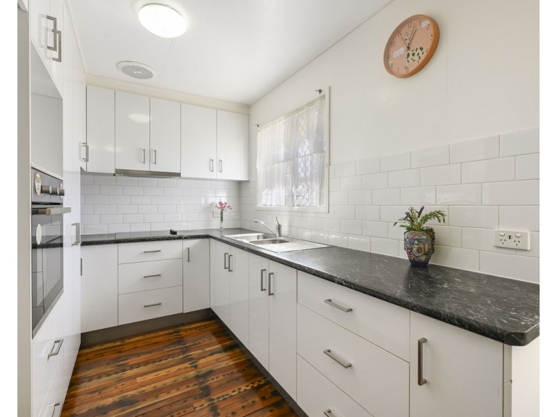 6 Ida Street, South Toowoomba QLD 4350