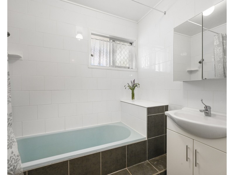 6 Ida Street, South Toowoomba QLD 4350