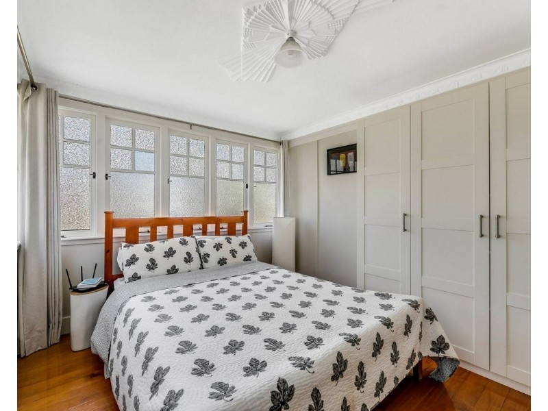 49A Bridge Street, Mount Lofty QLD 4350