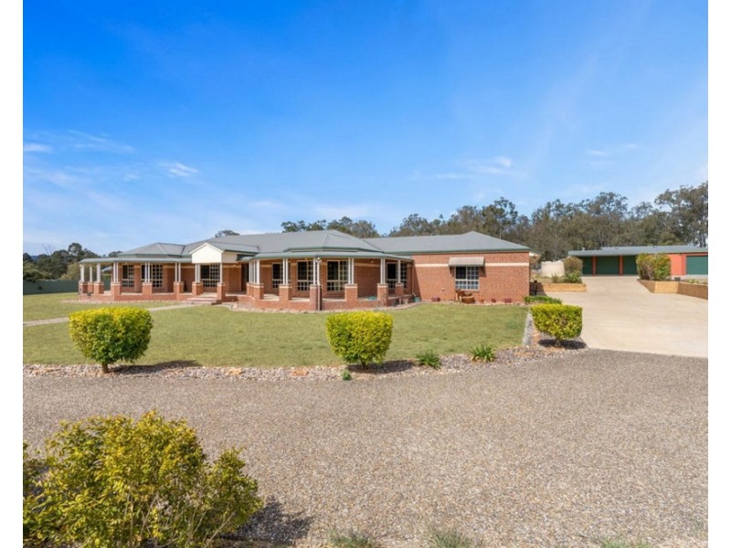 10 Helendale Drive, Helidon Spa QLD 4344