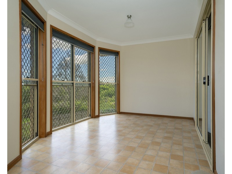 2/17 Beer Court, Kearneys Spring QLD 4350