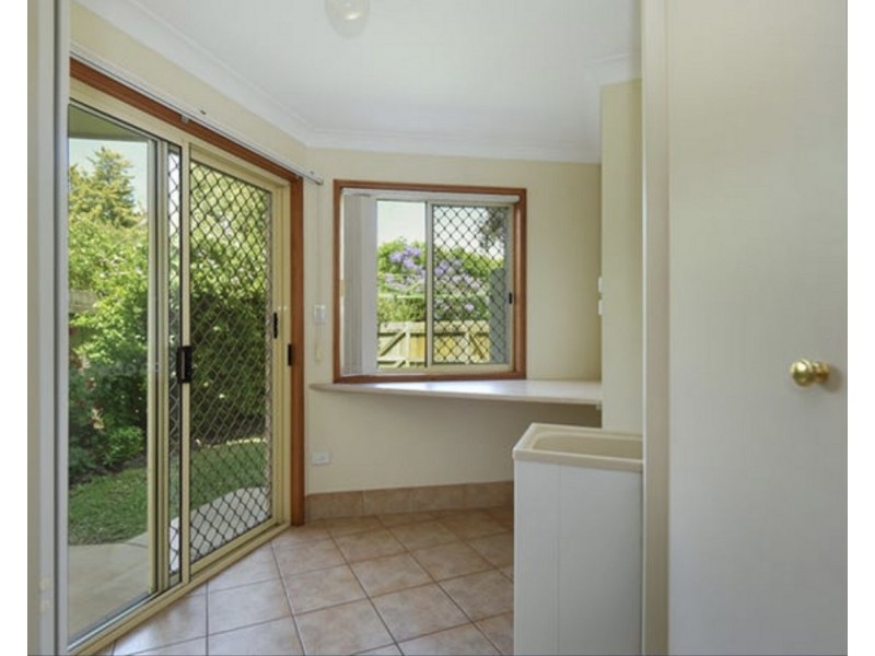 2/17 Beer Court, Kearneys Spring QLD 4350