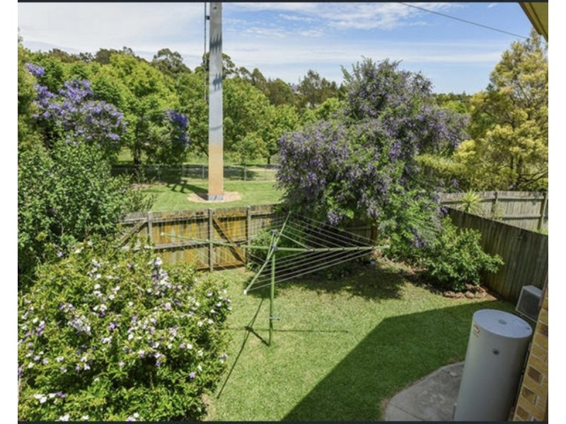 2/17 Beer Court, Kearneys Spring QLD 4350