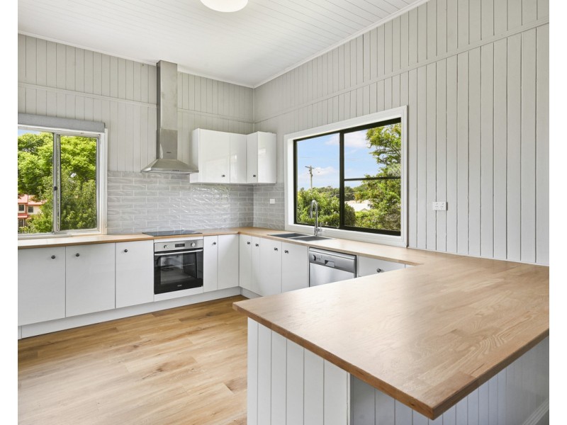 31 Helen Street, Newtown QLD 4350