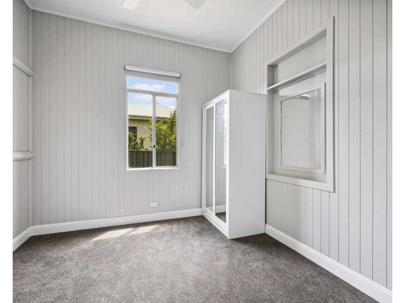 31 Helen Street, Newtown QLD 4350