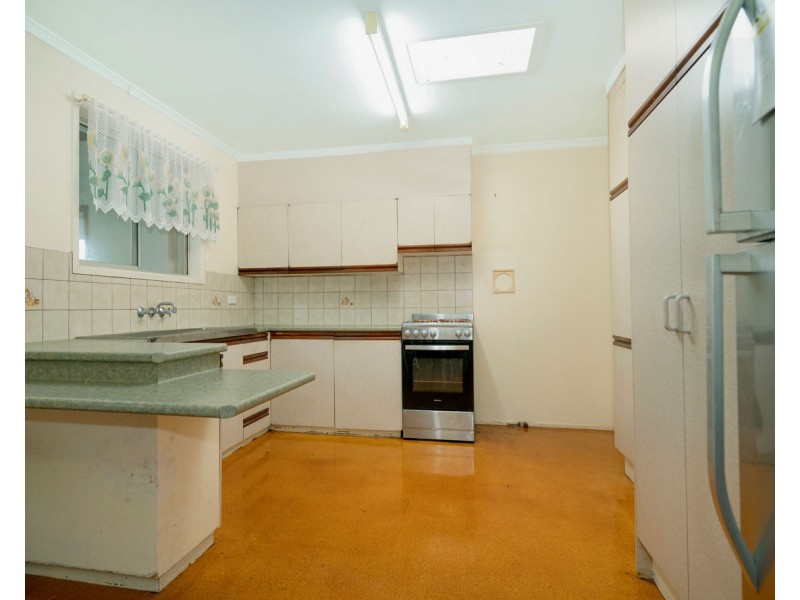 5 Bryan, Darling Heights QLD 4350