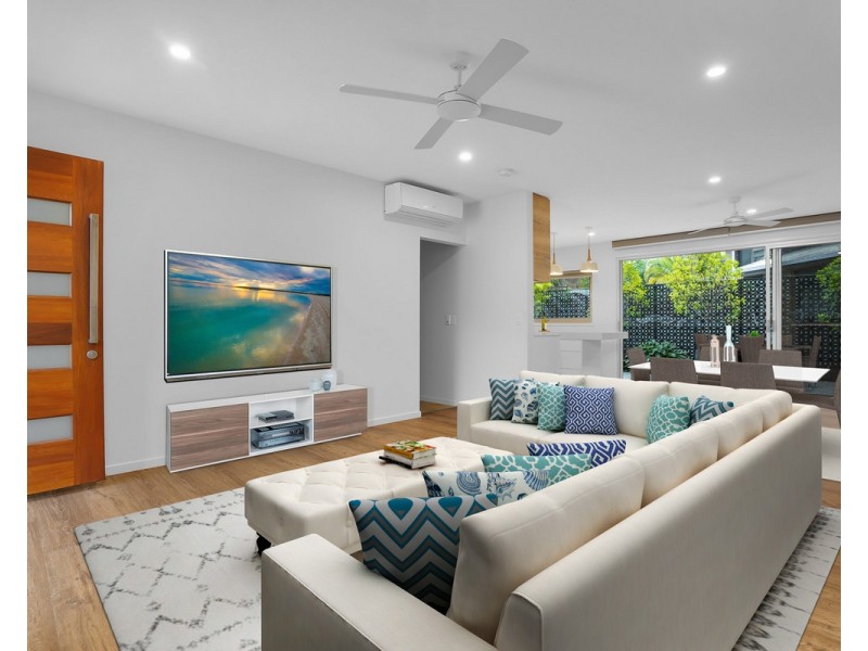 2/11 First Avenue, Coolum Beach QLD 4573