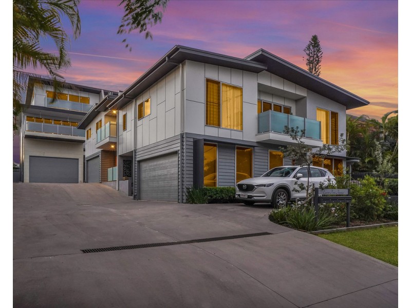 2/11 First Avenue, Coolum Beach QLD 4573