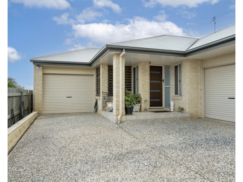 2/125 Platz Street, Darling Heights QLD 4350