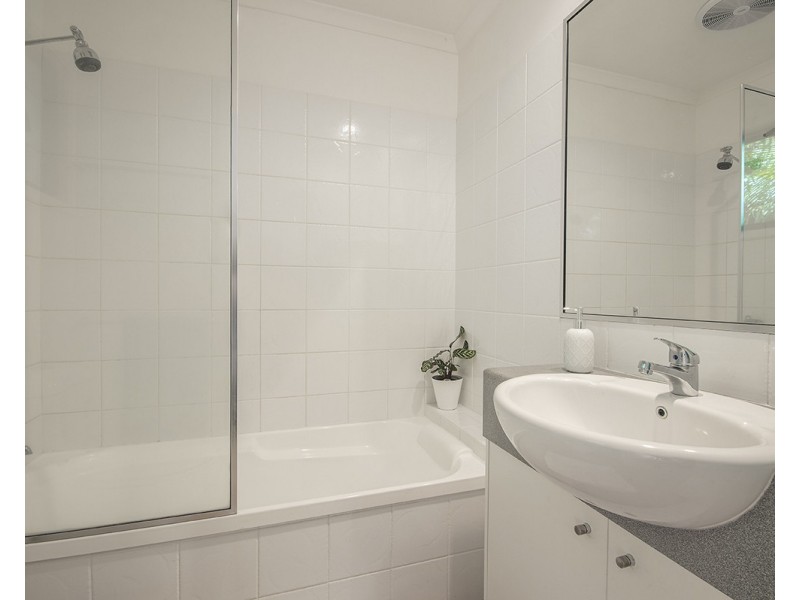 5 Bimini Drive, Yaroomba QLD 4573