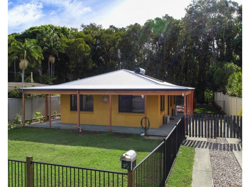 35 Cinnamon Avenue, Coolum Beach QLD 4573