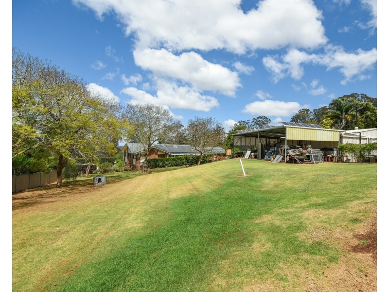 16 Dorge Street, Middle Ridge QLD 4350