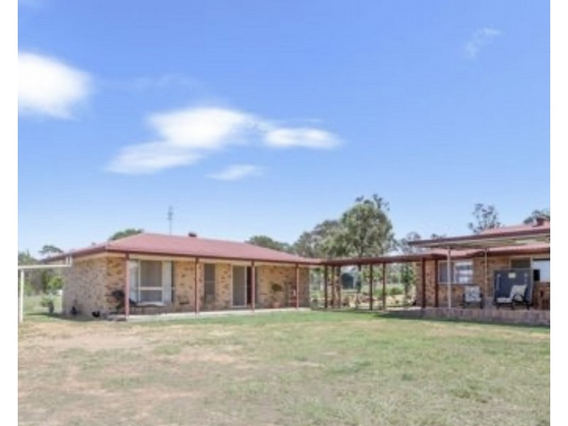 12 Anna Court, Placid Hills QLD 4343