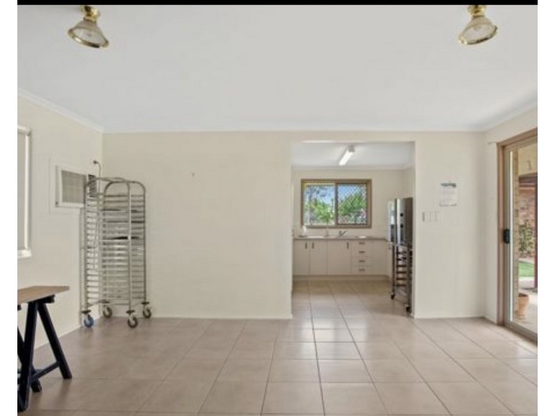 12 Anna Court, Placid Hills QLD 4343