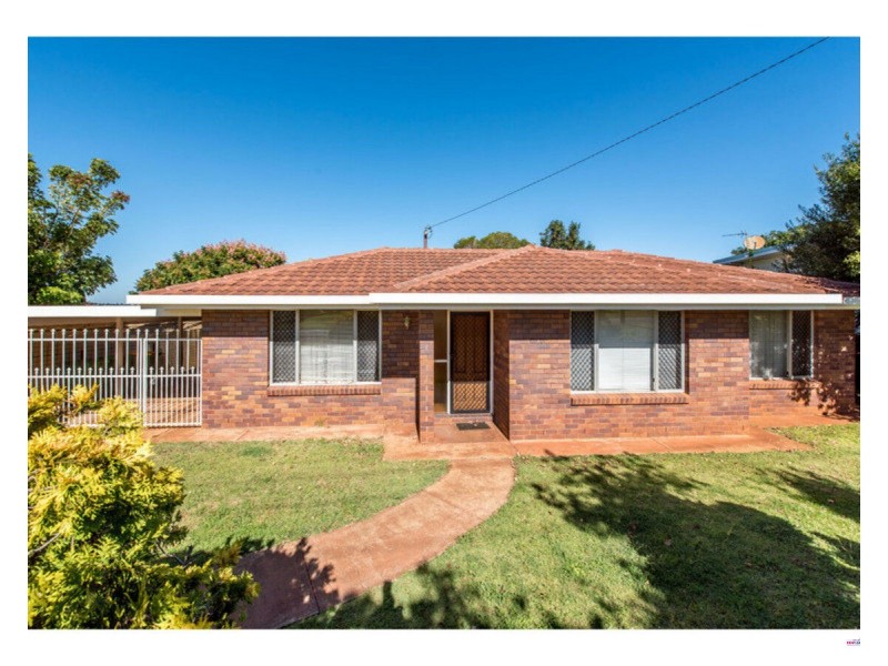 48 Miranda Drive, Wilsonton Heights QLD 4350