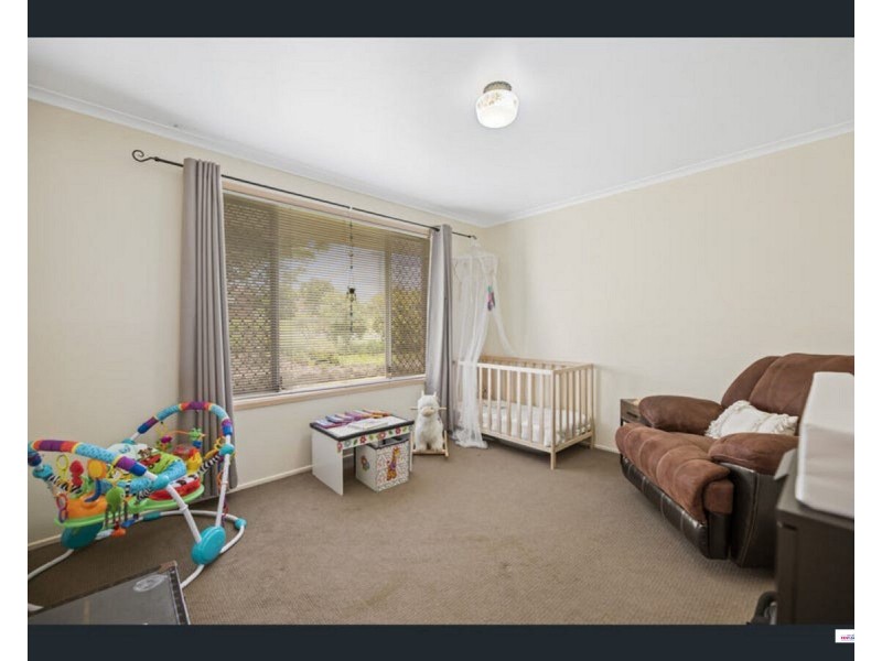 48 Miranda Drive, Wilsonton Heights QLD 4350