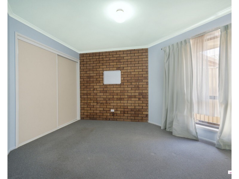 8/6 Honey Street, Harristown QLD 4350