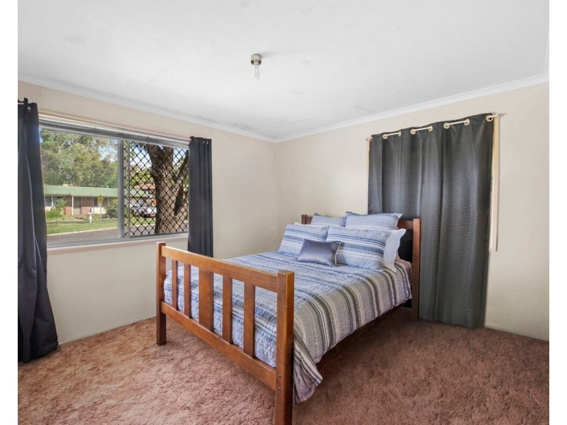 37 Wine Drive, Wilsonton Heights QLD 4350