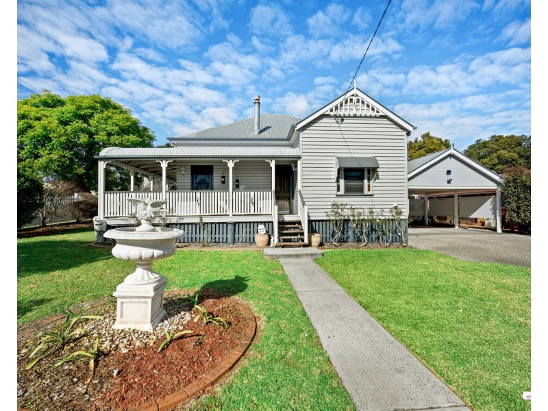 226 South Street, South Toowoomba QLD 4350