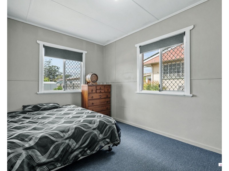 8 Leawarra Street, Wilsonton QLD 4350