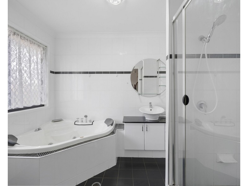 44 Spruce Street, Loganlea QLD 4131
