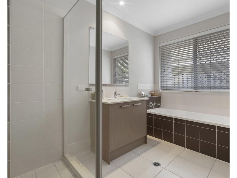 3 Sueinnes Street, Eagleby QLD 4207