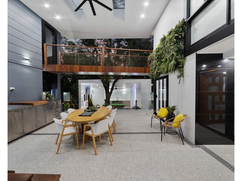 136 Gregory Street, Auchenflower QLD 4066