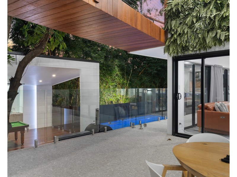 136 Gregory Street, Auchenflower QLD 4066