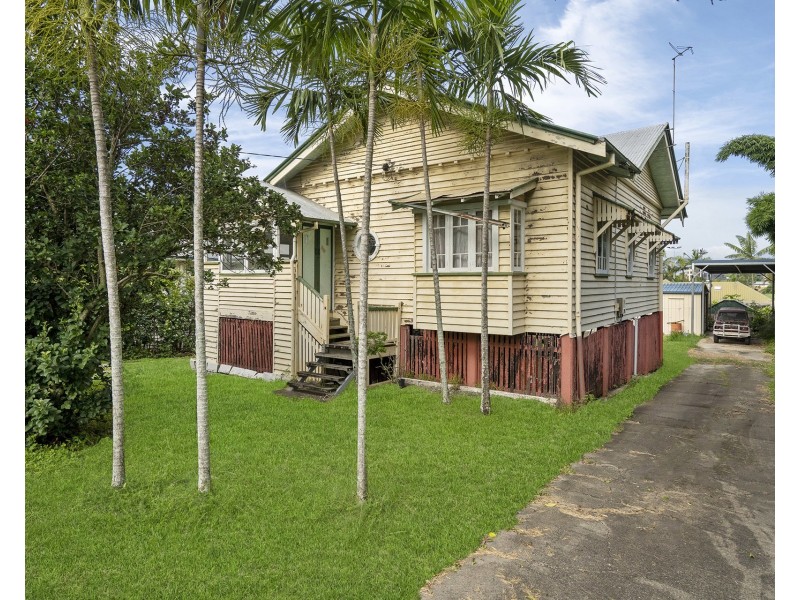 15 Brock Street, Cannon Hill QLD 4170