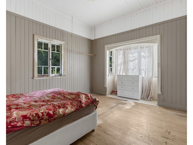 15 Brock Street, Cannon Hill QLD 4170