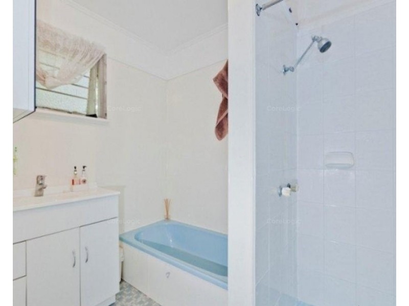 57 Newnham Road, Mount Gravatt East QLD 4122
