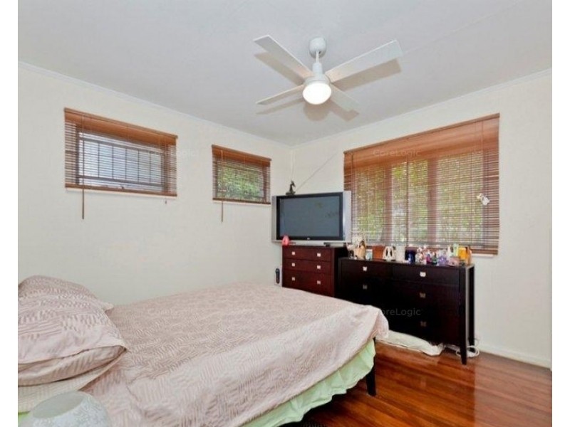 57 Newnham Road, Mount Gravatt East QLD 4122