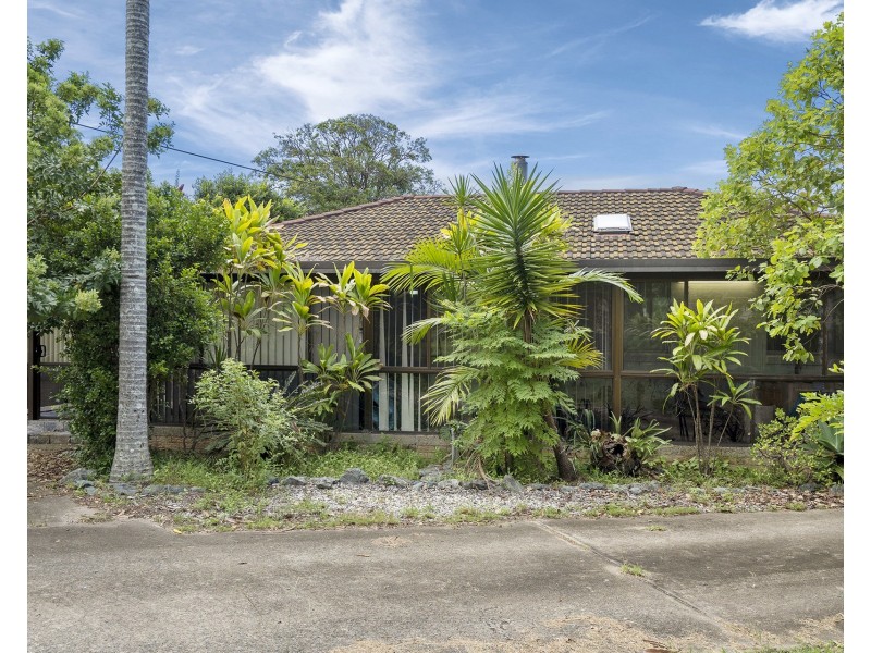 30 Yugumbri Crescent, Logan Central QLD 4114