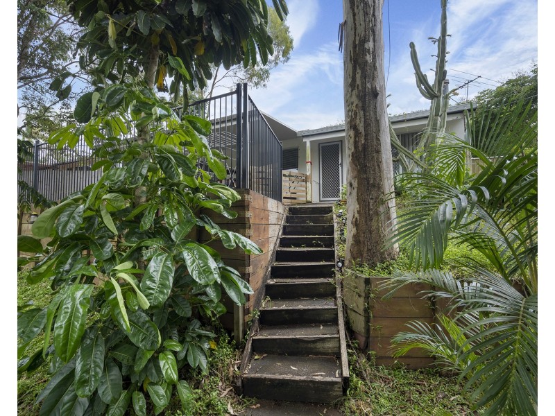 11 Tallagandra Road, Beenleigh QLD 4207