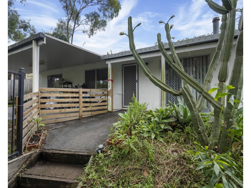 11 Tallagandra Road, Beenleigh QLD 4207