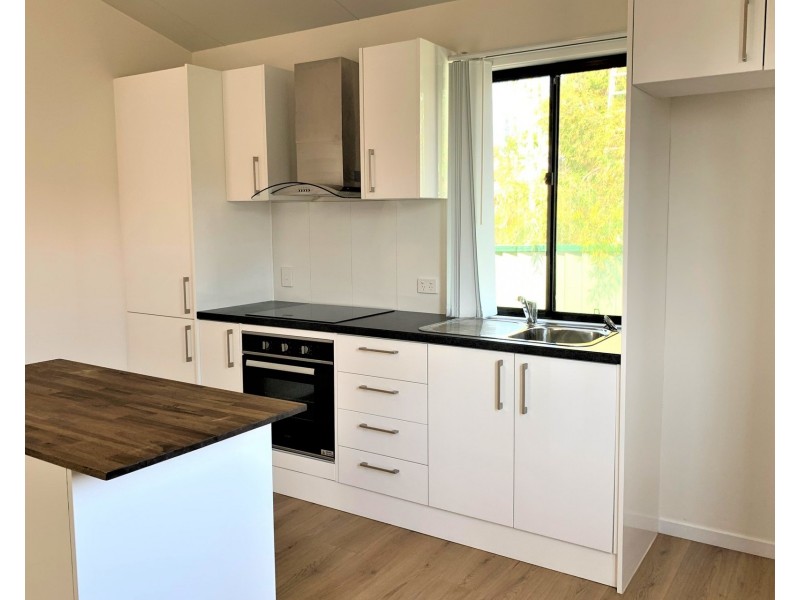 33a Aquarius Drive, Kingston QLD 4114